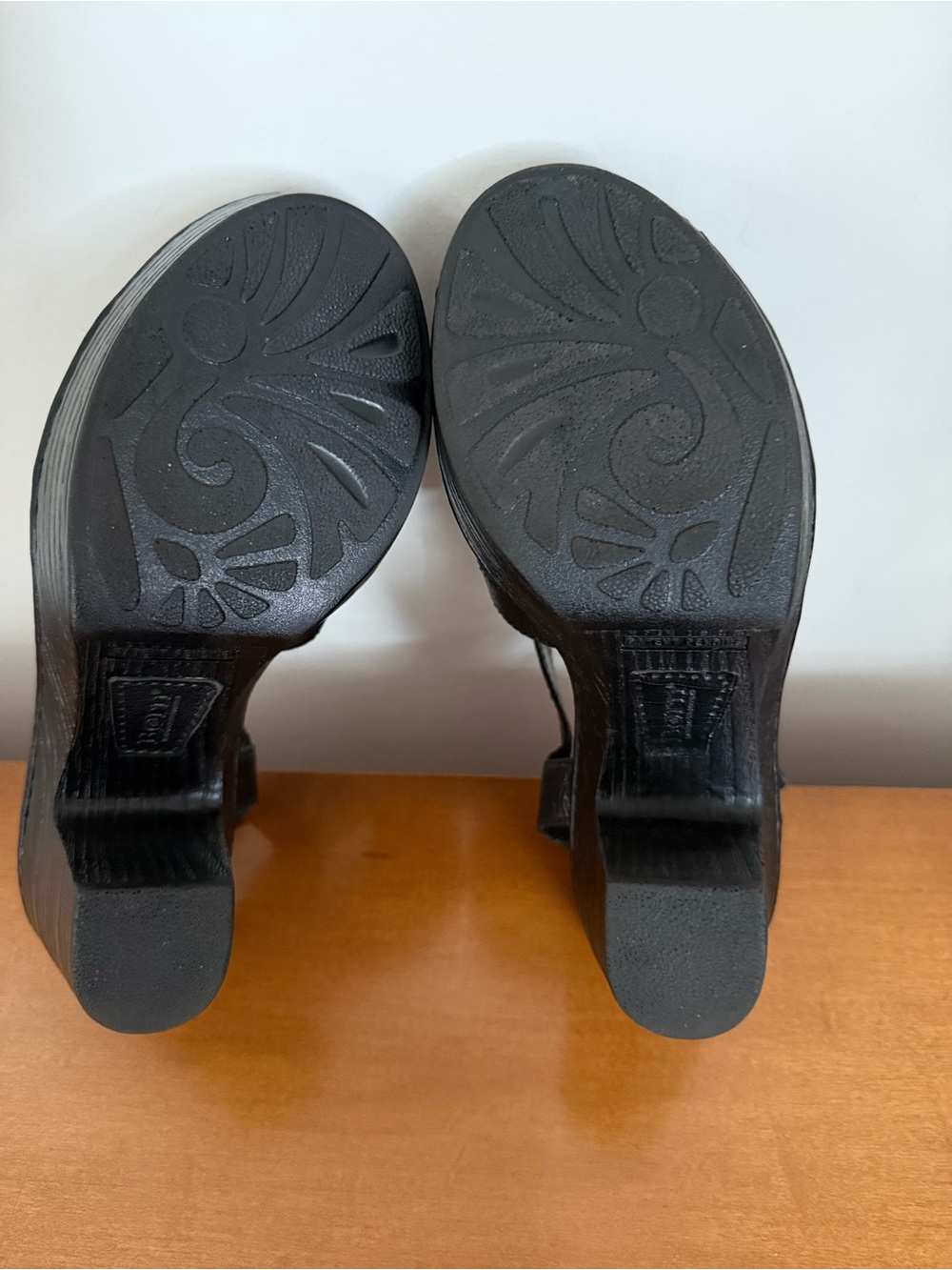 Born Black Leather Platform Sandal Heels - Picture 5 of 8
